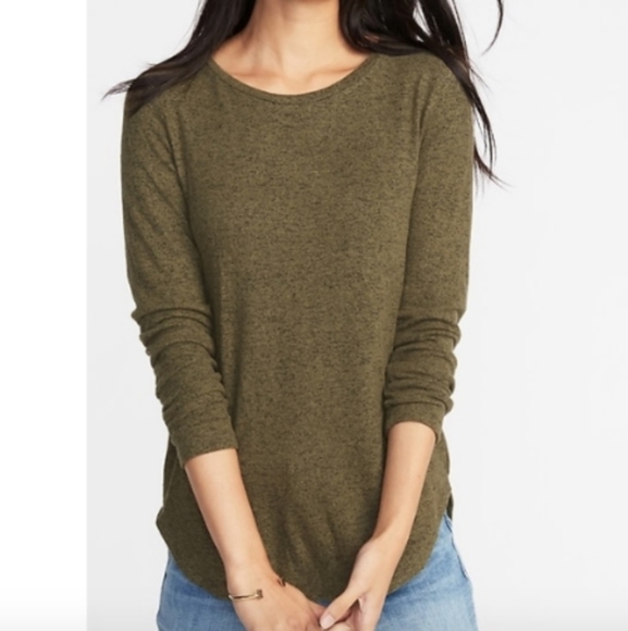 Old Navy | Tops | Old Navy Long Sleeve Plush Tee In Hunter Pinesl | Poshmark
